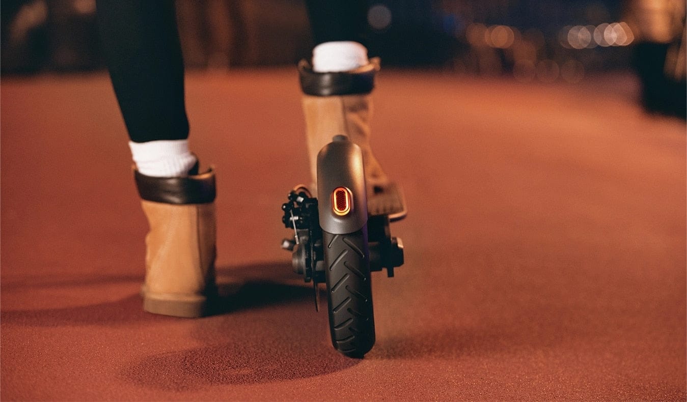 Mi Electric Scooter Pro (Black)